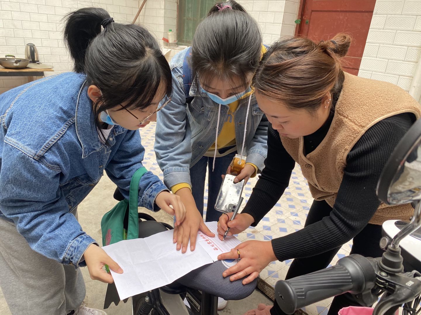 6aa046dbf3b64ec8bd2989bfbfcd9375.jpg 6aa046dbf3b64ec8bd2989bfbfcd9375.jpg