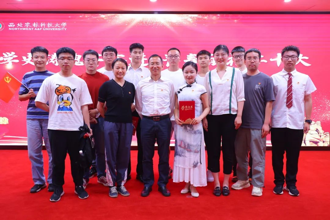 86878a8645c641cda9b4a92d222cac46.jpg 86878a8645c641cda9b4a92d222cac46.jpg