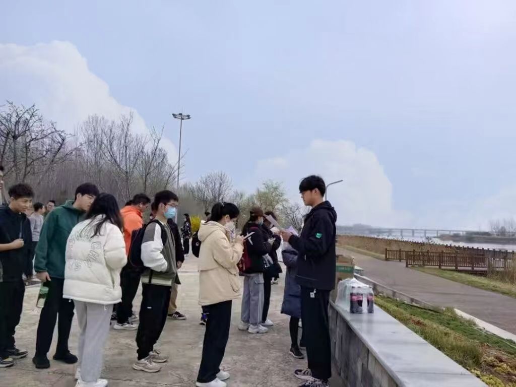 f2fe2e4270c84691b34b13a416825175.jpg f2fe2e4270c84691b34b13a416825175.jpg